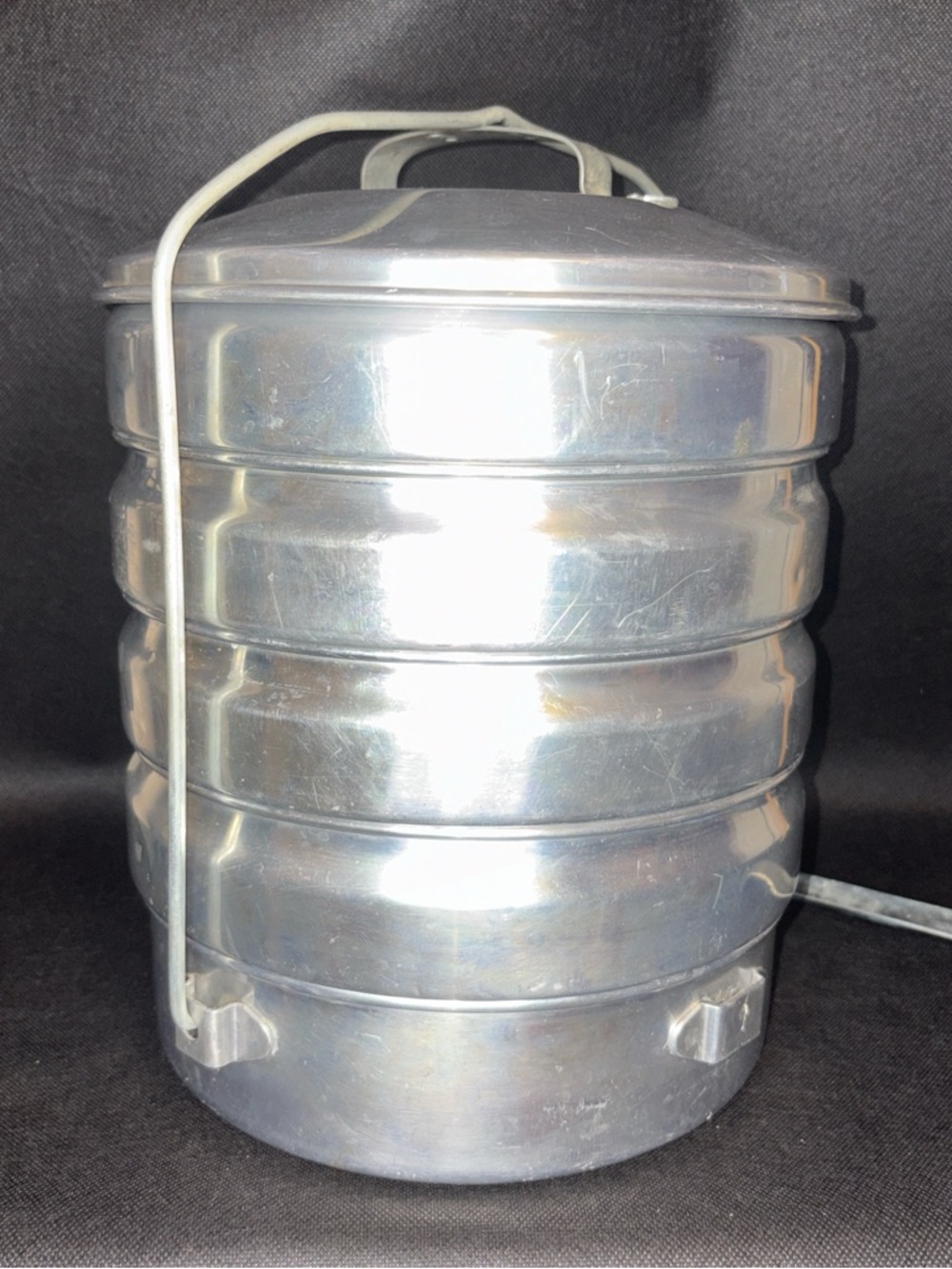Vintage Regal Wear Aluminum Stackable Food Carrier / Tiffin / picnic - Silver